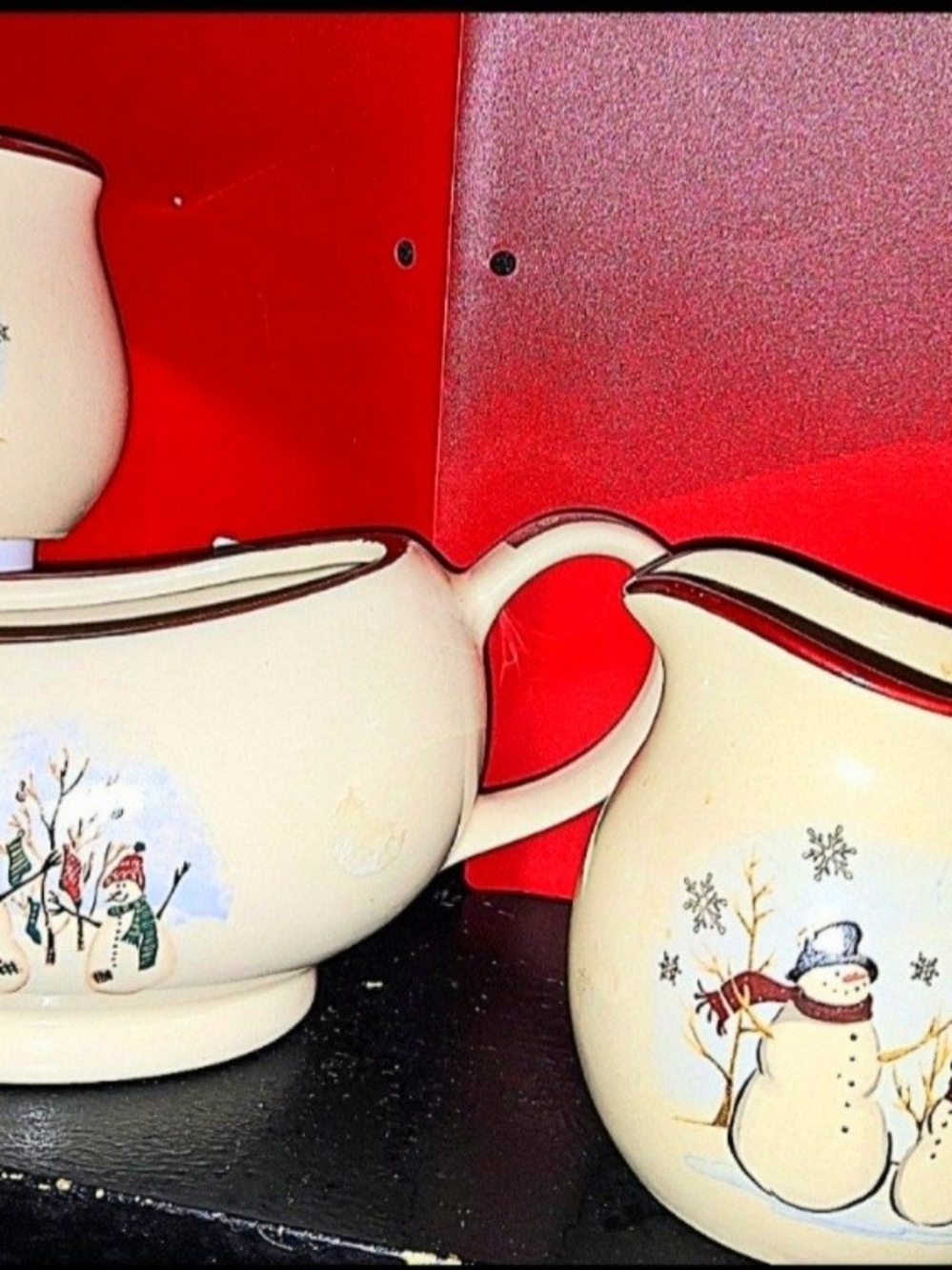 Cream Snowman Creamer And Gravy Boat w/Bonus
